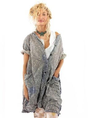 Magnolia Pearl Johanna Smock Dress in Washed Blue